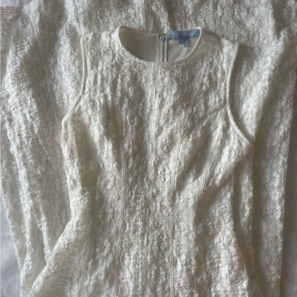 Leanne Lace Dress - Hill House - Picture 6 of 7